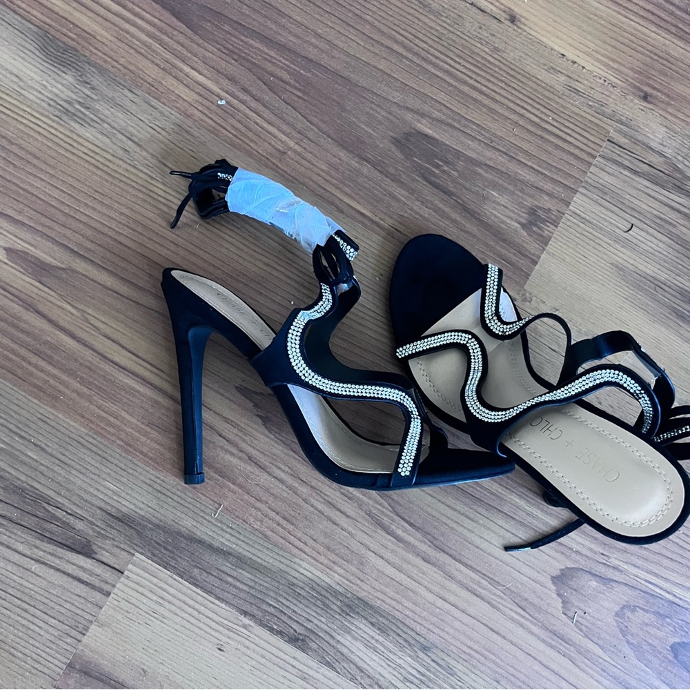 Chase + Chloe Black Heels with Intricate Straps